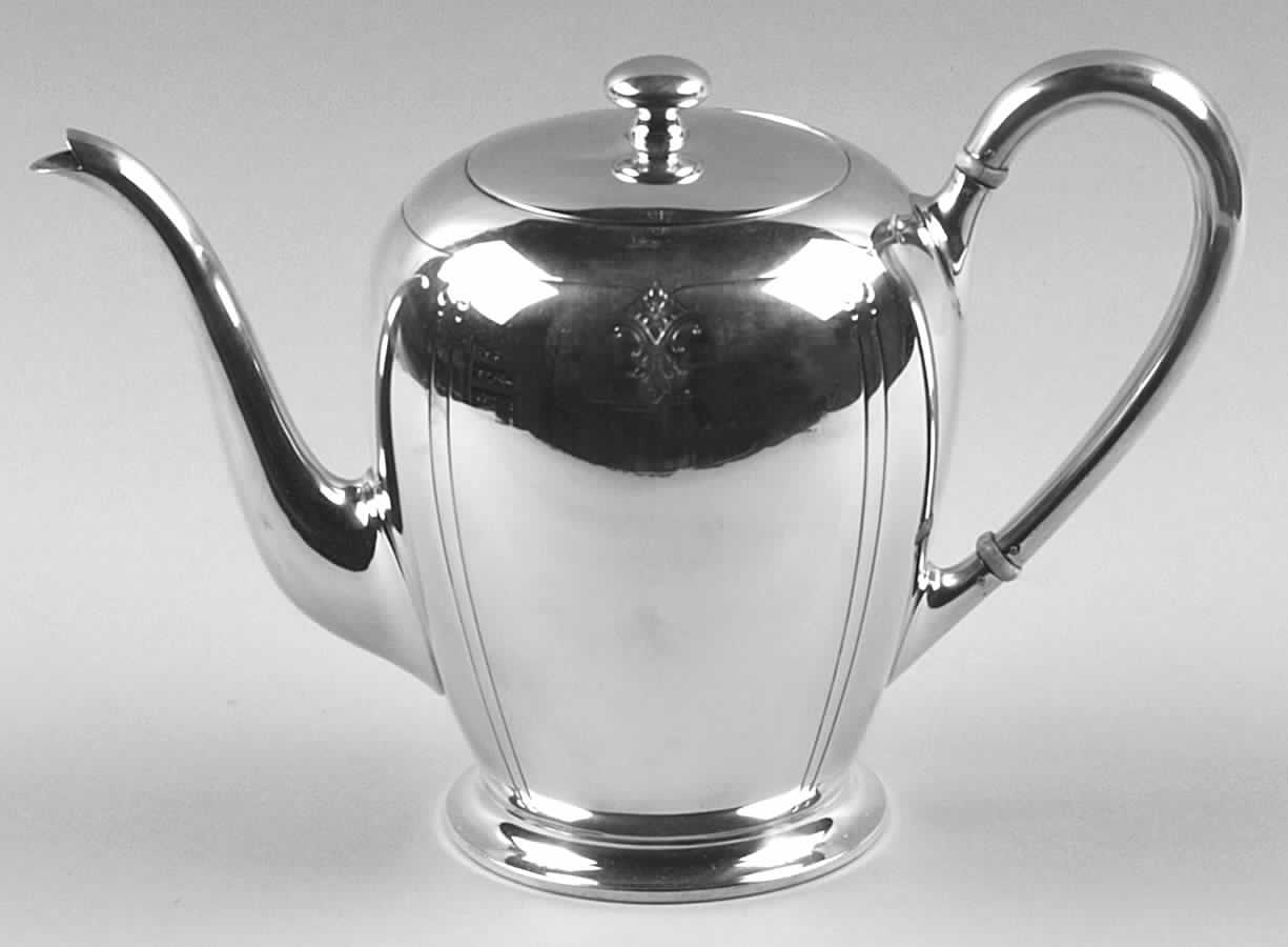 Sedan (Sterling, Hollowware) Teapot by International Silver-1