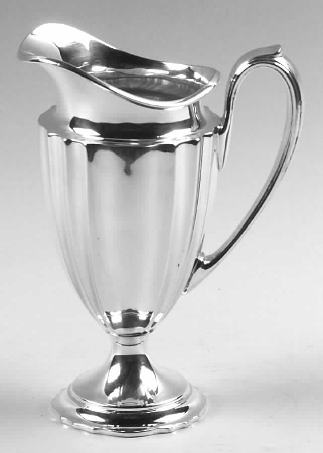 Chippendale (Silverplate, Hollowware, Pedestal) Creamer by International Silver-1