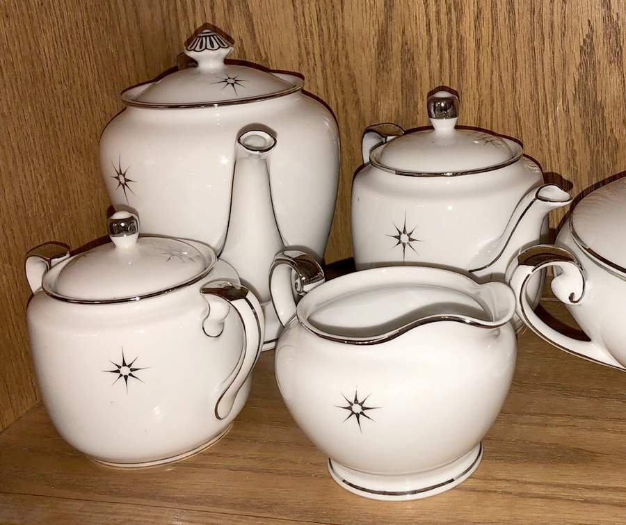 A5400 Teapot & Lid by I China (Japan)-1