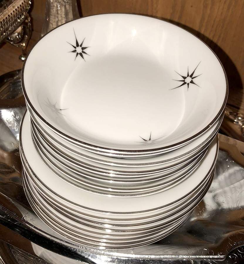 A5400 Fruit/Dessert (Sauce) Bowl by I China (Japan)-1
