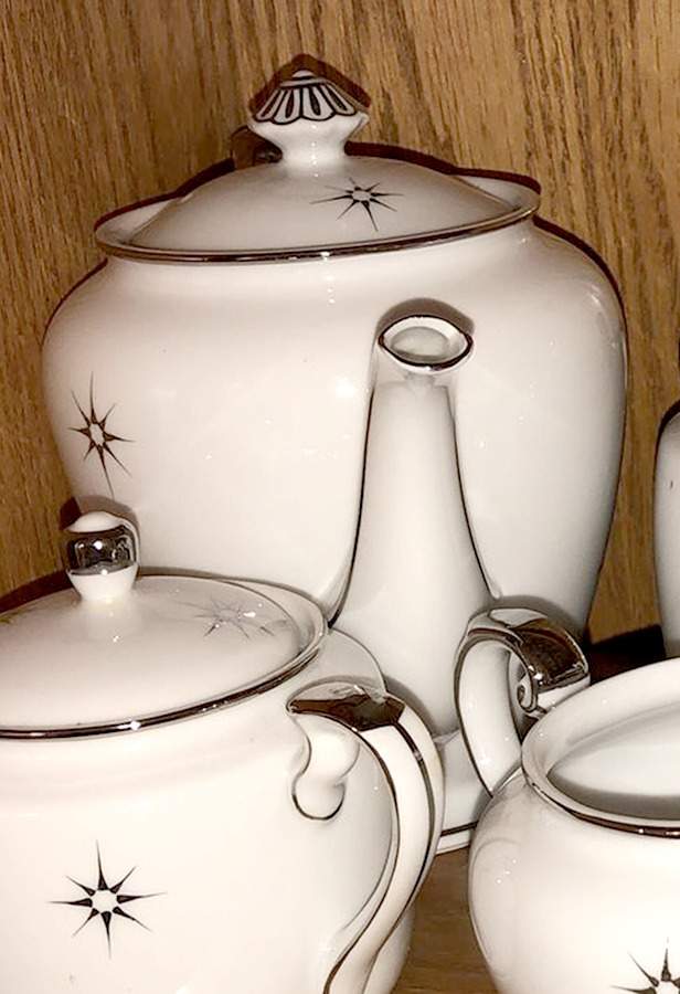 A5400 Coffee Pot & Lid by I China (Japan)-1