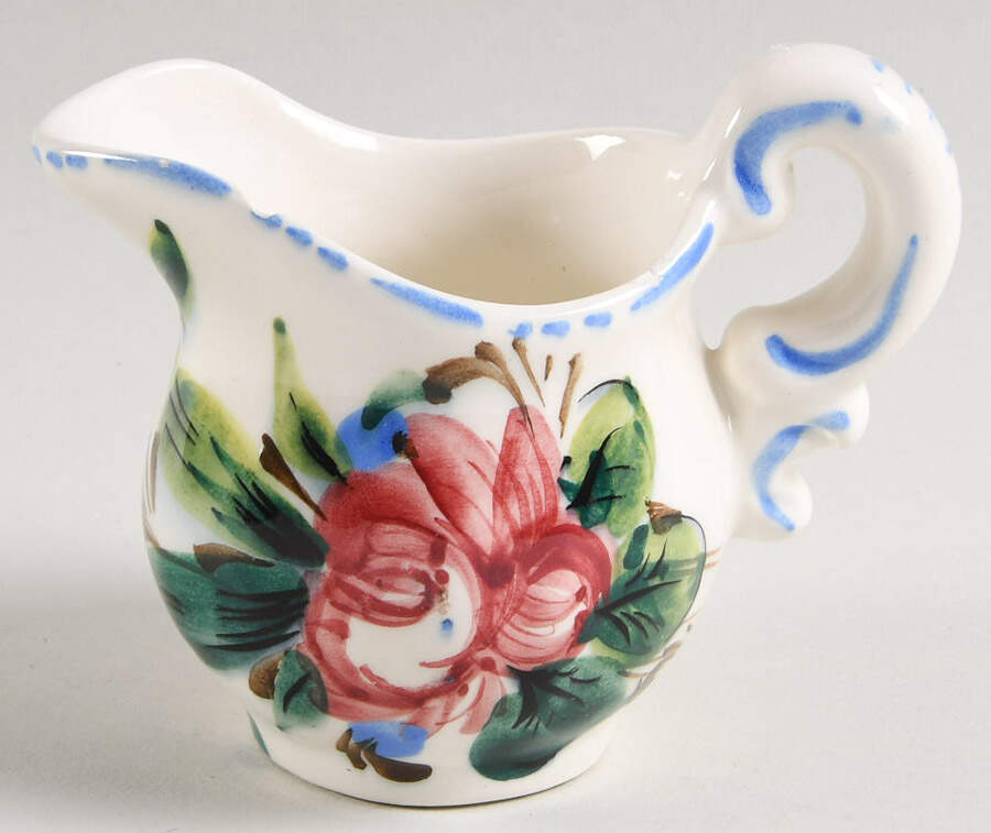 Nove Rose Creamer by Italy-1