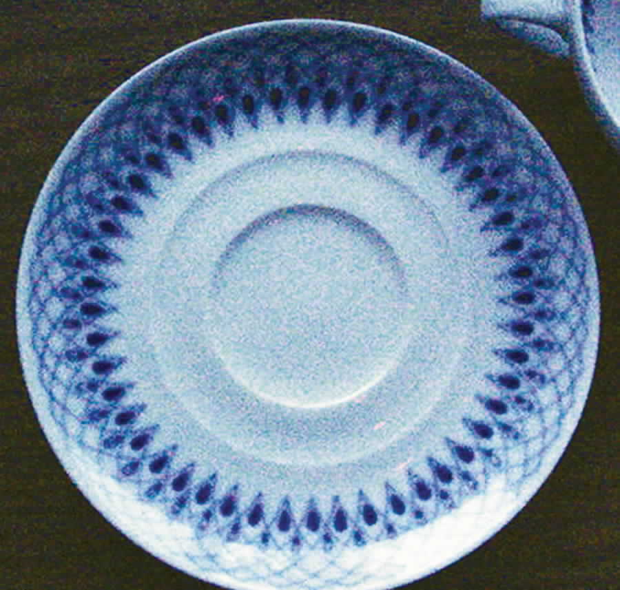 Pamplona Saucer by Irabia-1