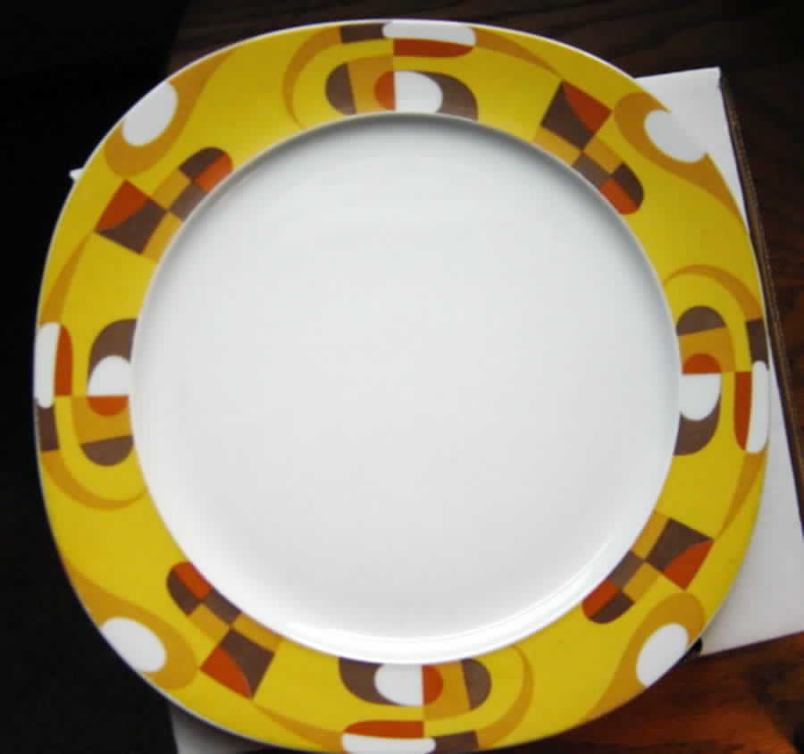 Folklore Dinner Plate by International-1