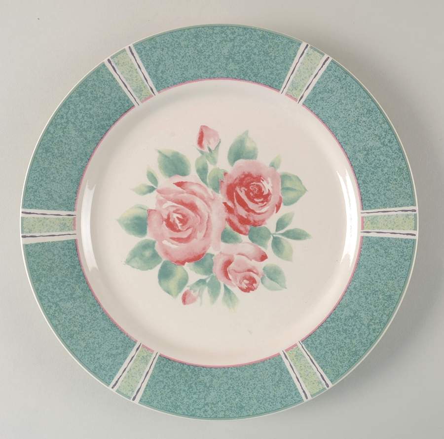 Glen Rose Dinner Plate by International-1