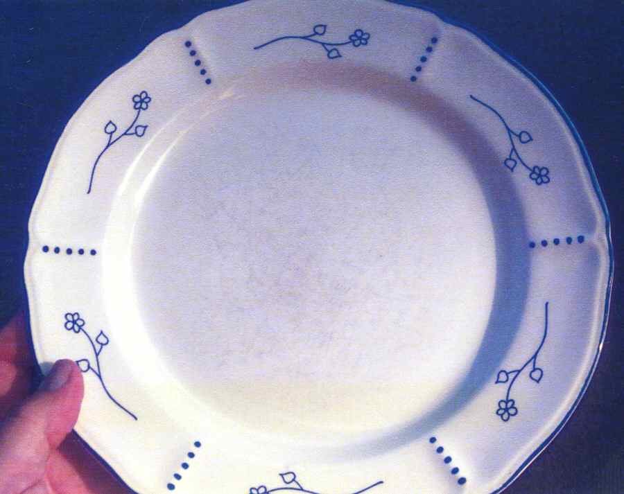 Klenod Dinner Plate by Ikea China-1