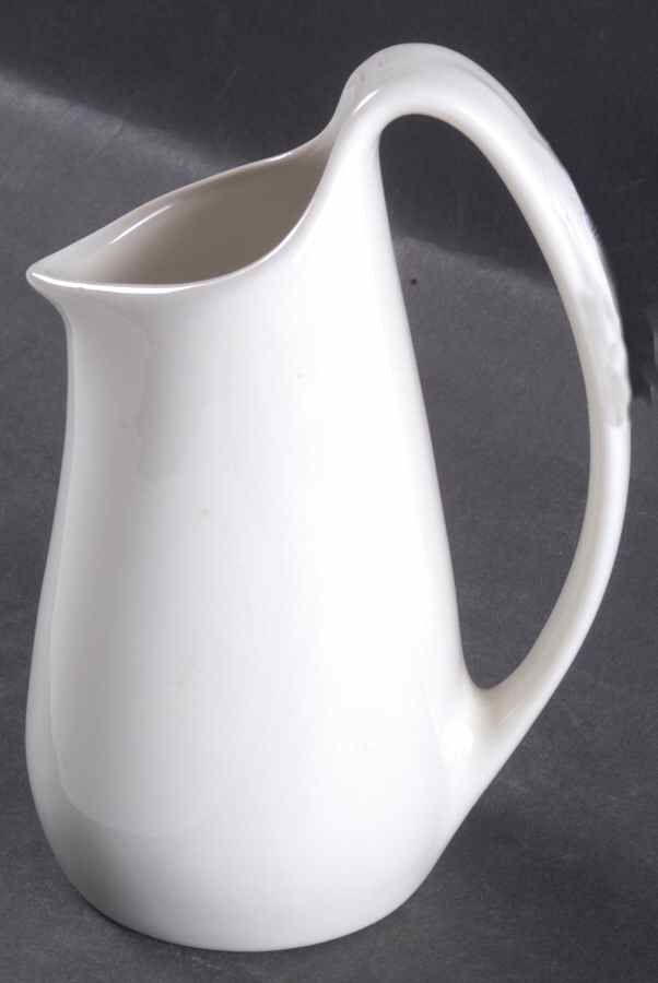 Accent WHite Creamer by Iroquois-1