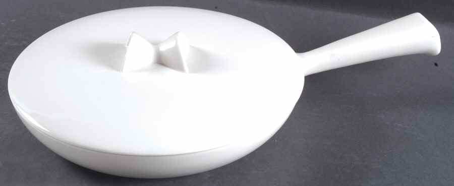 Accent WHite Skillet & Lid by Iroquois-1