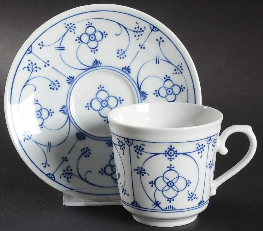 INW1 Flat Cup & Saucer Set by Ingres Weiss-1
