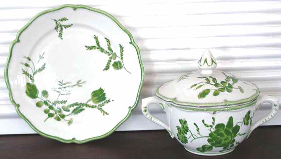 552-82 Dinner Plate by Tiffany-1