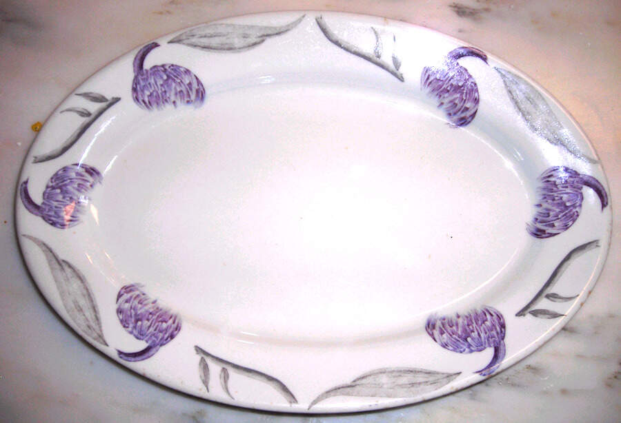 IRO41 14" Oval Serving Platter by Iroquois-1