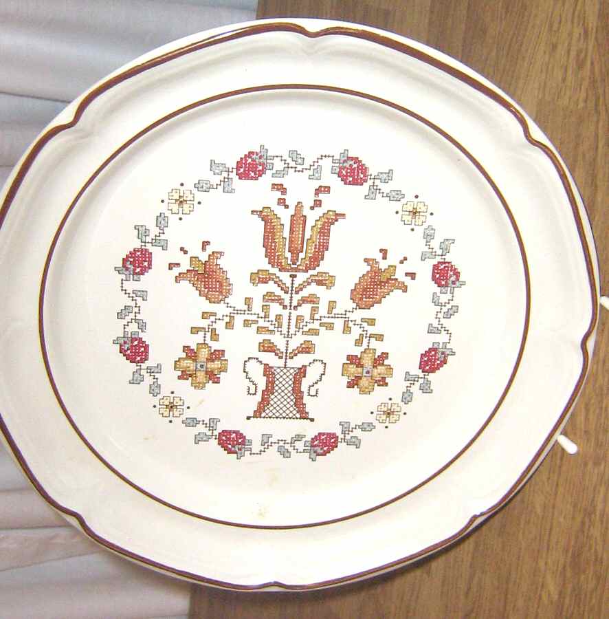 Etchings Dinner Plate by International-1