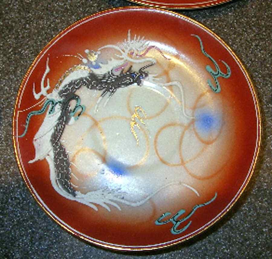 IIA2 Saucer by Iisa-1