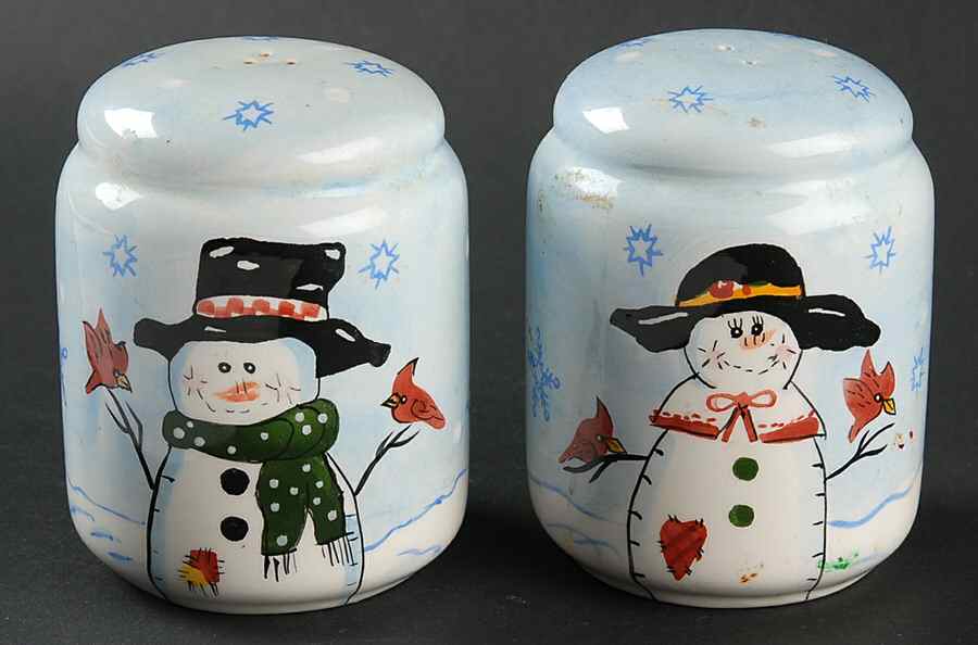 Holly Tree Salt & Pepper Set by Inspirado Designs-1