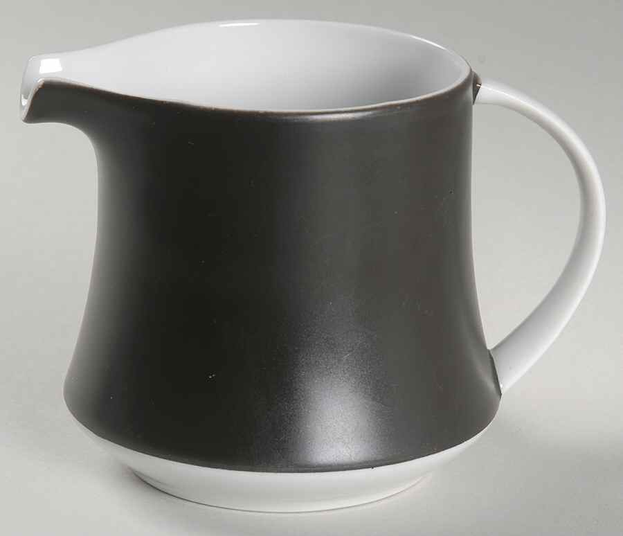 Black Creamer by International-1