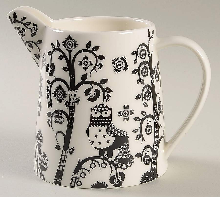 Taika Black 17 Oz Pitcher by Iittala-1