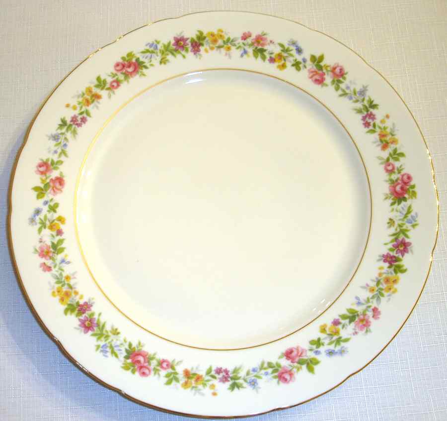 IMB35 Dinner Plate by Imperial Bohemian-1