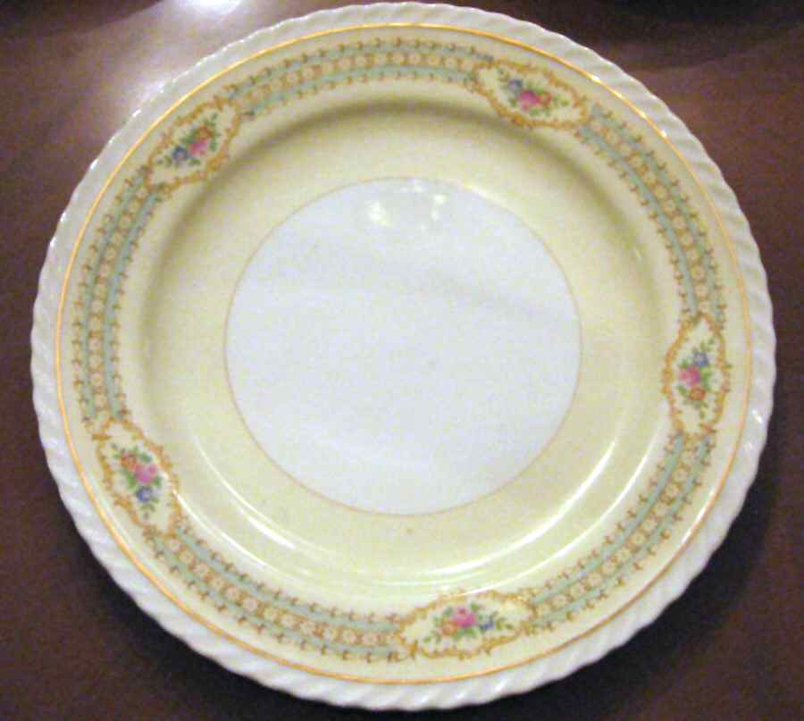 Imp72 Dinner Plate by Imperial (Japan)-1