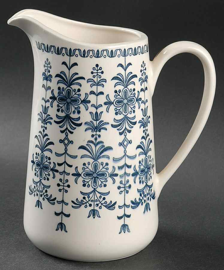 E-3492 36 Oz Pitcher by Inarco (Japan)-1