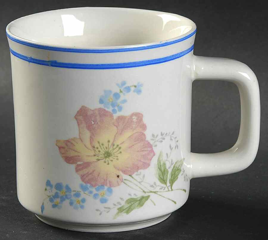 Terrace Flat Cup by International-1