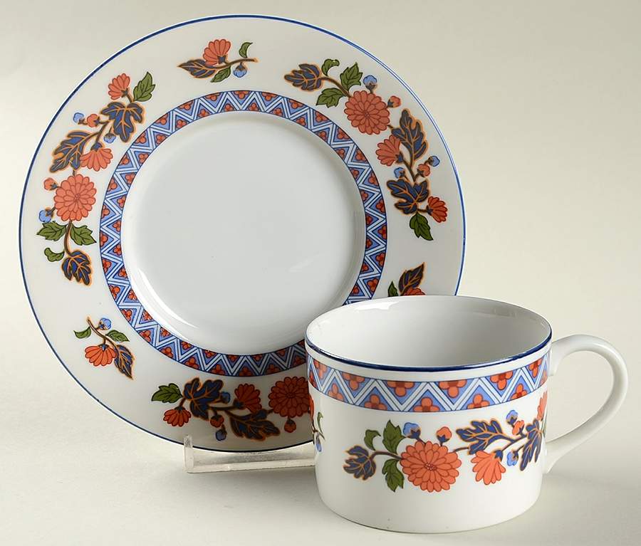 Tranquility Flat Cup & Saucer Set by Imperial Treasure Co-1