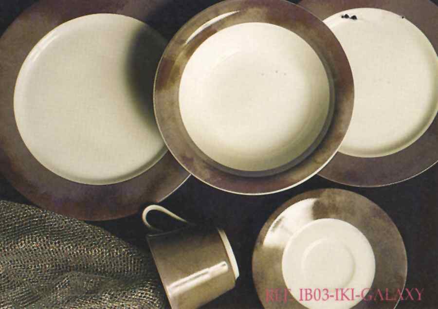 Galaxy Dinner Plate by Indo Keramik-1