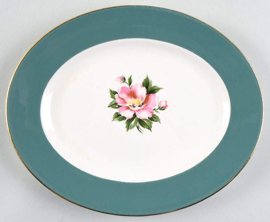 Empire Green 9" Oval Serving Platter by International-1
