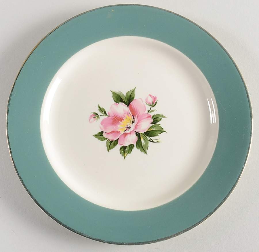 Empire Green Dessert/Pie Plate by International-1
