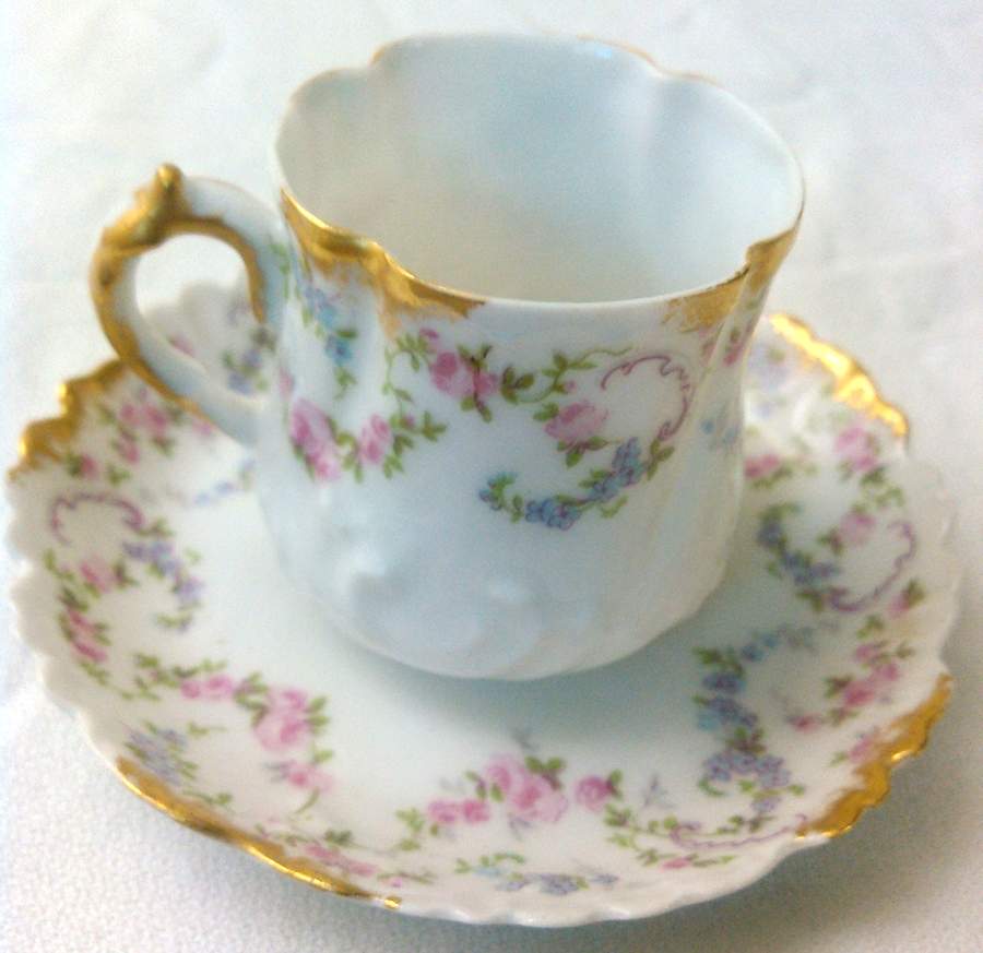 01817 Flat Demitasse Cup & Saucer Set by Imperial Limoges-1