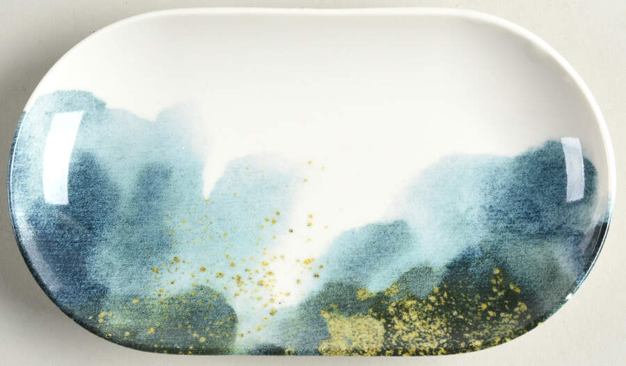 IHM5 7" Oval Tray by Intesa Home-1