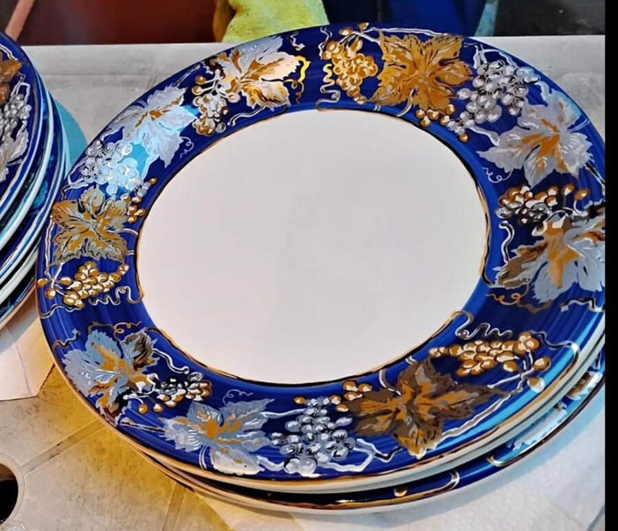 Aurora Dinner Plate by Italy-1