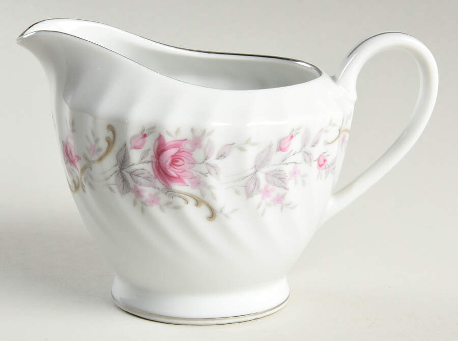 Marie Creamer by Japan-1
