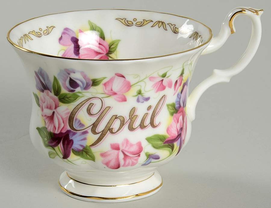 Bouquet of The Month Footed Cup by Jaeger-1