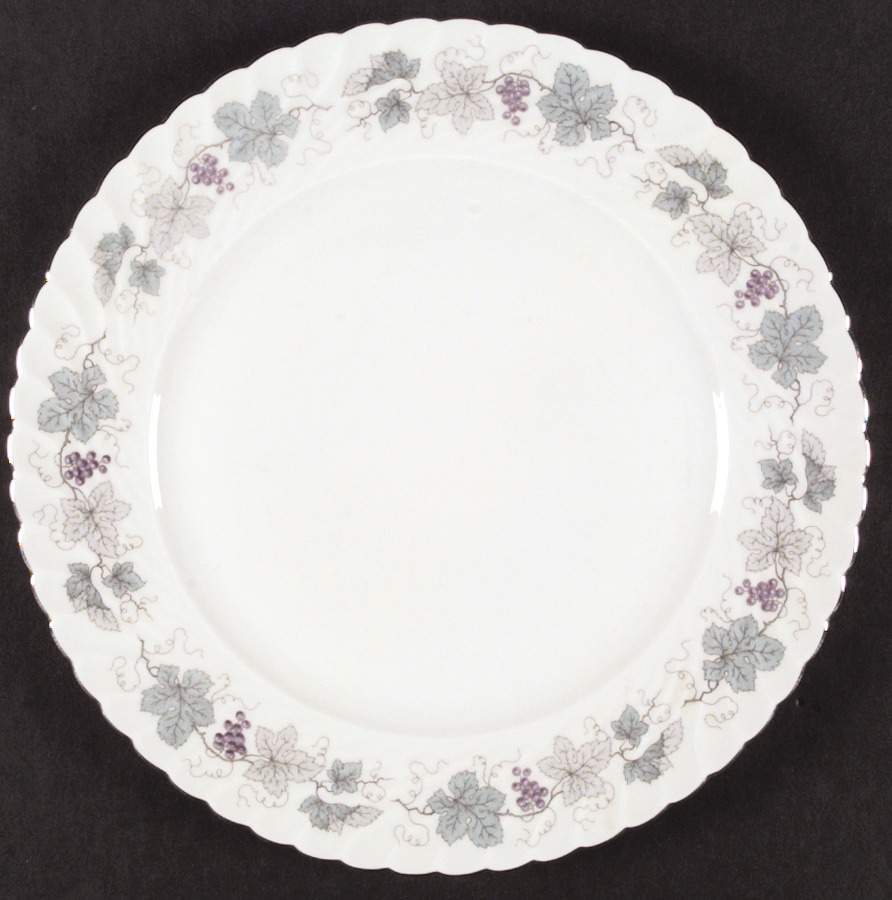 Bordeaux (E & R) Dinner Plate by Jaeger-1