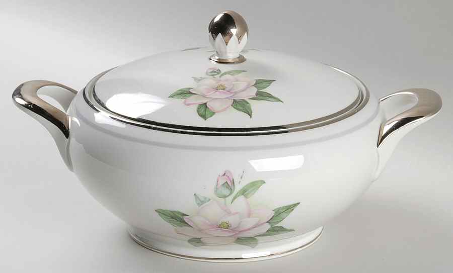 Carolina Round Covered Vegetable by Jaeger-1
