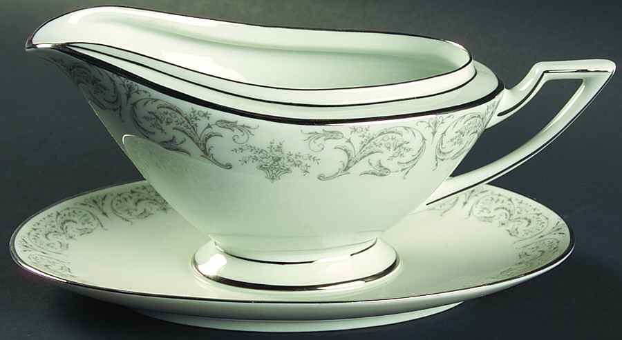 Chantilly (Platinum Trim) Gravy Boat with Attached Underplate by Jaeger-1