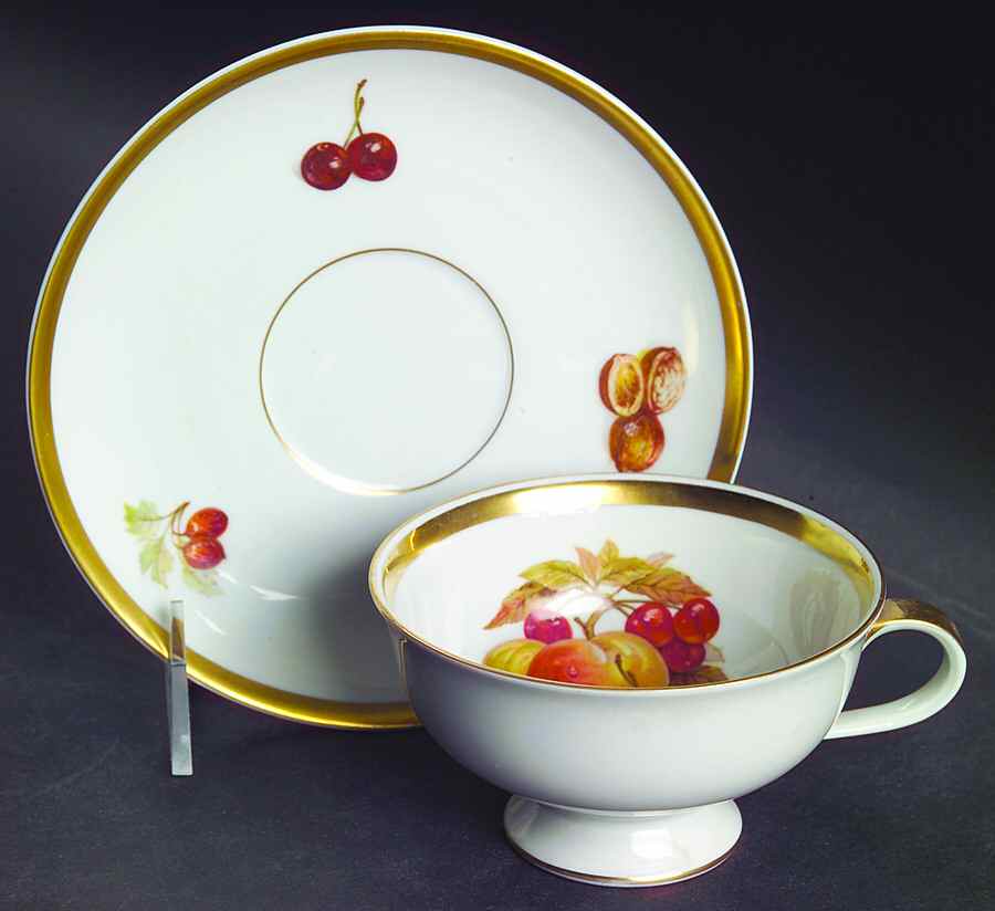 Harvest Footed Cup & Saucer Set by Jaeger-1