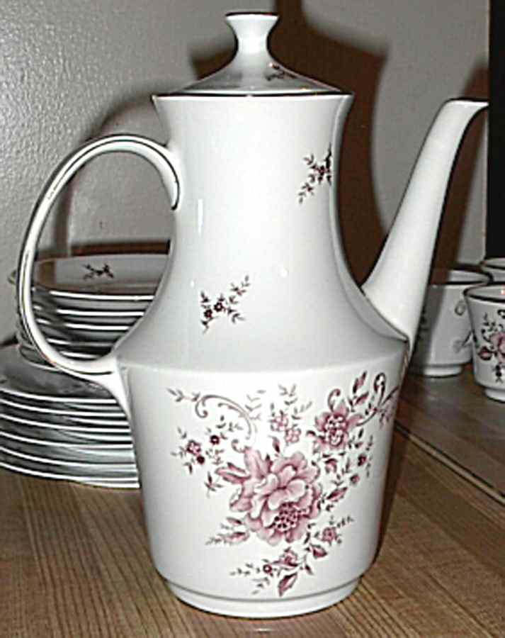 JAE21 Coffee Pot & Lid by Jaeger-1