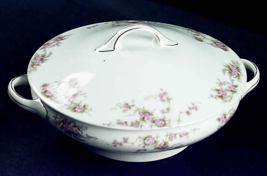 Nuremberg Round Covered Vegetable by Jaeger-1