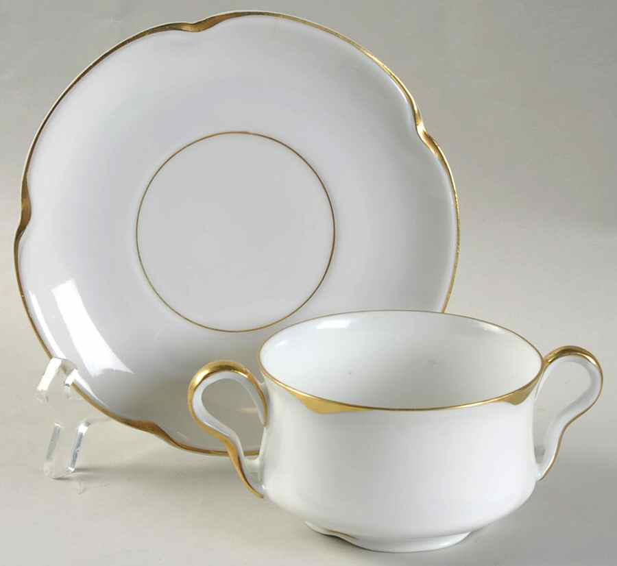 JAE8 Footed Bouillon Cup & Saucer by Jaeger-1