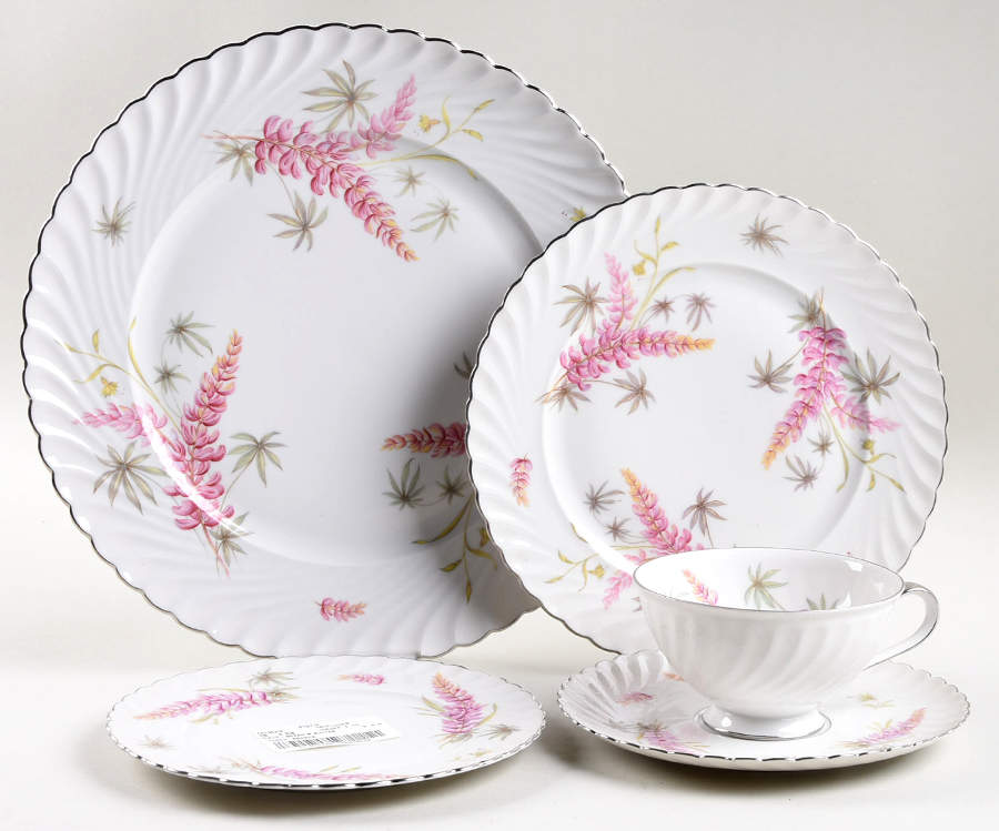 Mayflower 5 Piece Place Setting by Jaeger-1