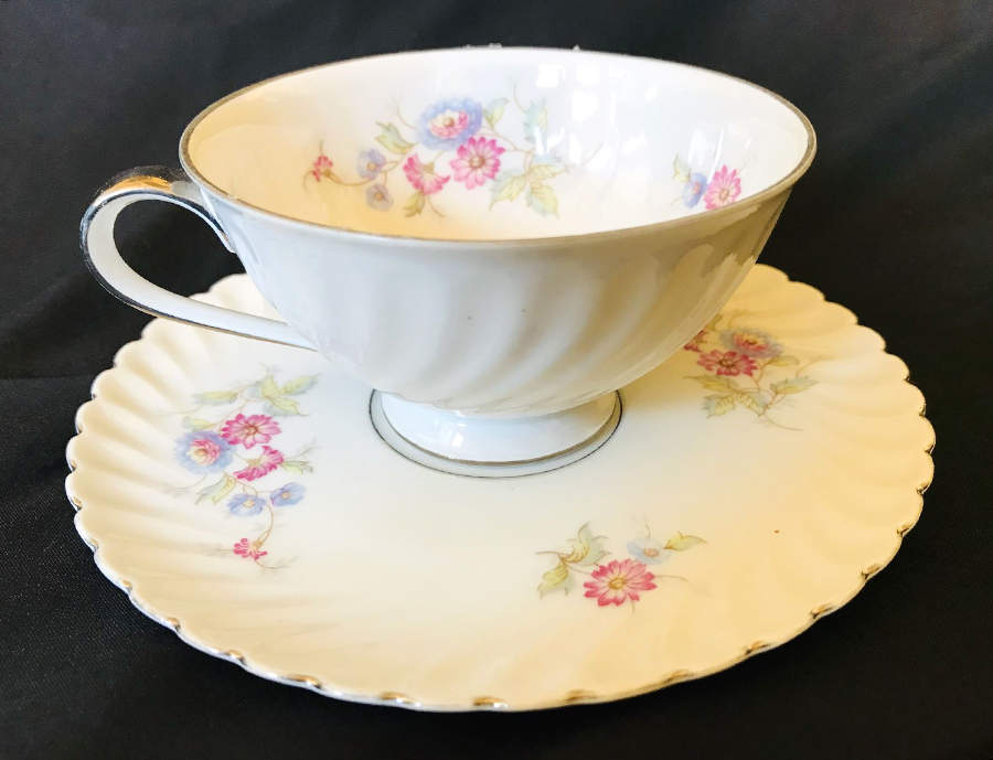 Minuet Footed Cup & Saucer Set by Jaeger-1