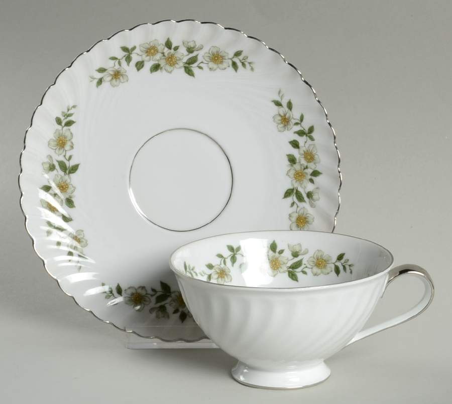 Wynnewood Footed Cup & Saucer Set by Jaeger-1