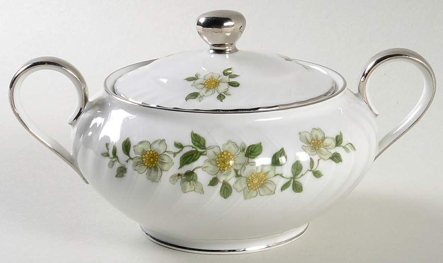 Wynnewood Sugar Bowl & Lid by Jaeger-1