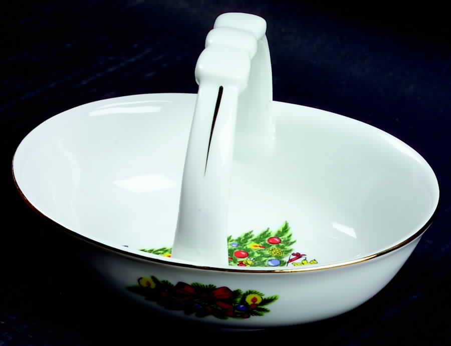 Christmas Treasure Small Basket by Jamestown-1