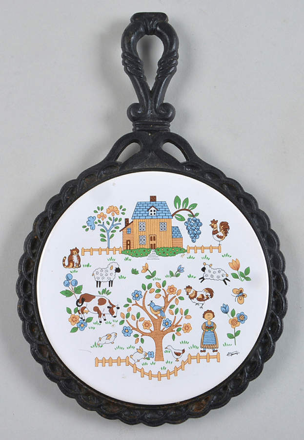 Country Home Trivet-Round/Metal Frame by Jamestown-1