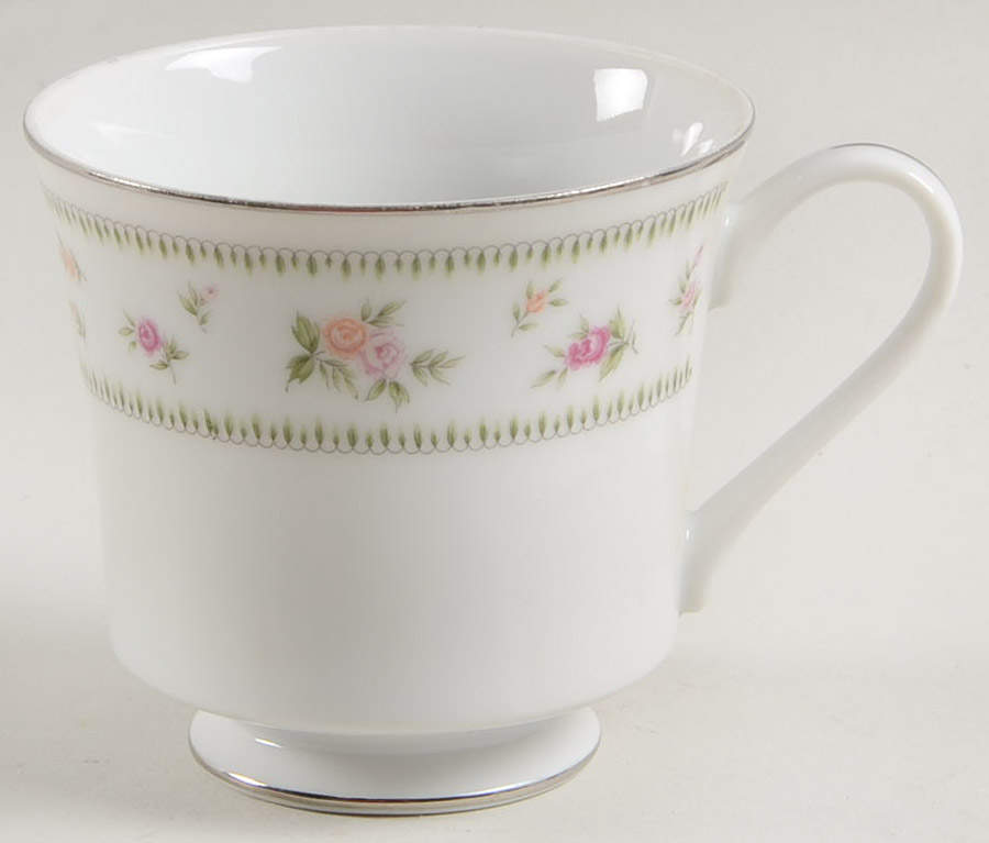 Abingdon Footed Cup by Japan-1