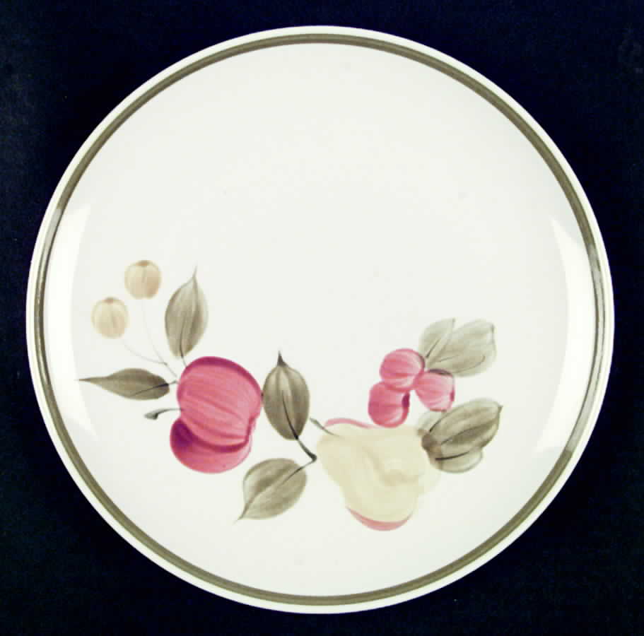 Alberta Dinner Plate by Japan-1