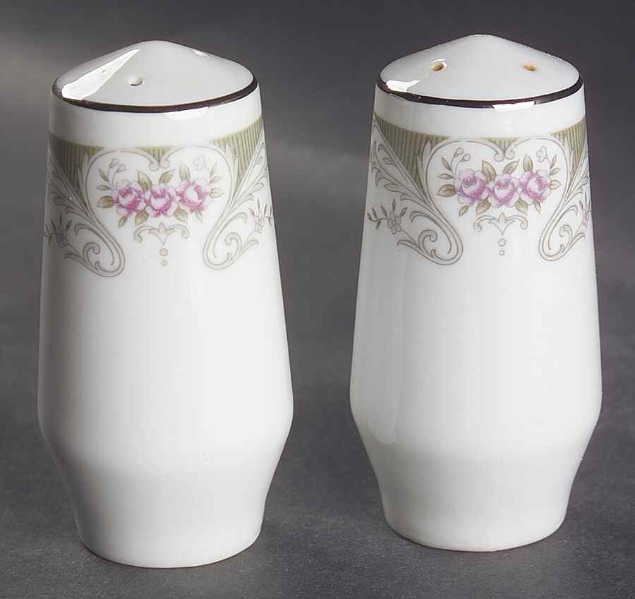 Alberon Salt & Pepper Set by Japan-1