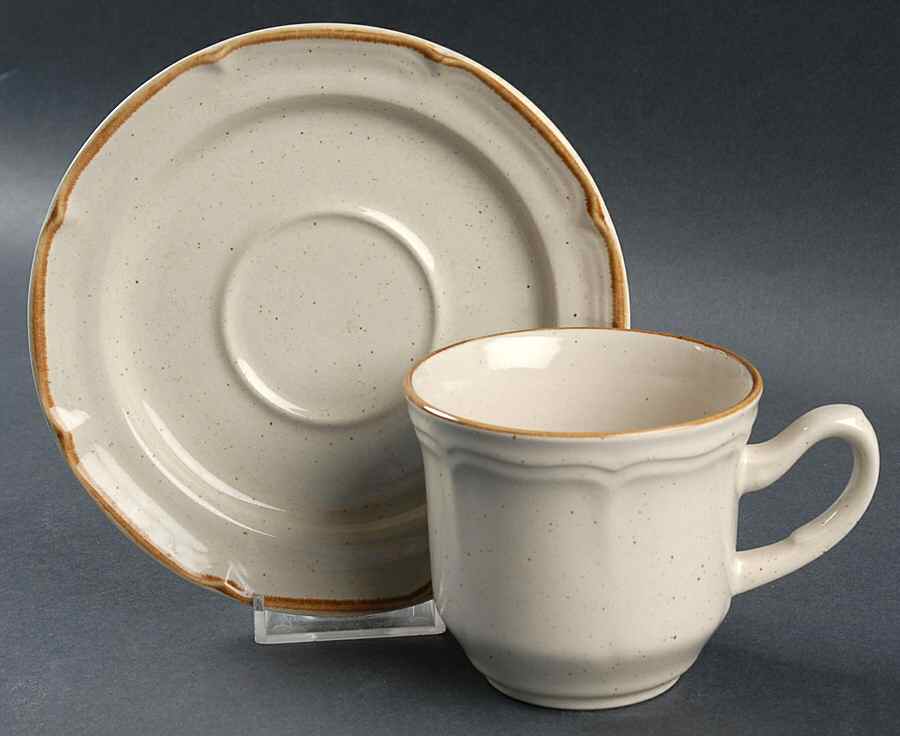 COUNTRY ALMOND Flat Cup & Saucer Set by Japan-1